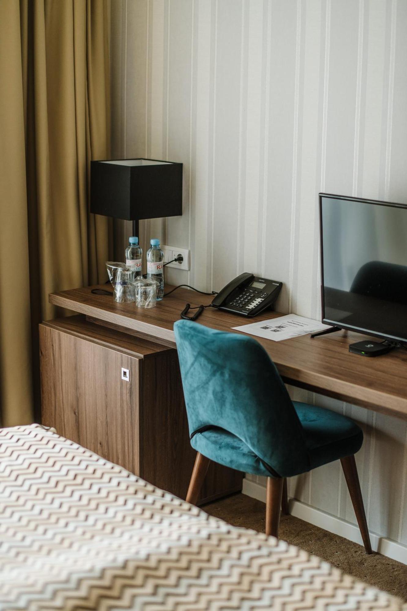 Ni Hotel Nais מראה חיצוני תמונה